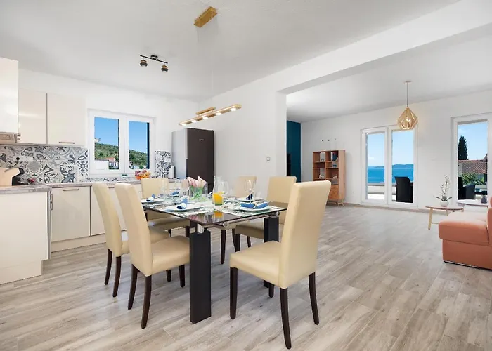 Miholina - With Heated Swimming Pool