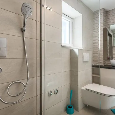 Vila Miholina - With Heated Swimming Pool Trogir