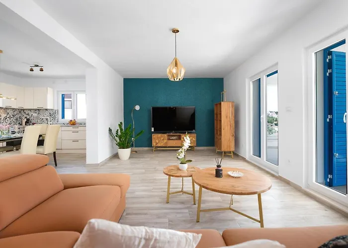 Miholina - With Heated Swimming Pool 别墅