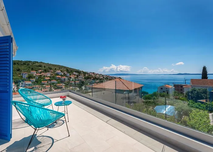 别墅 Miholina - With Heated Swimming Pool