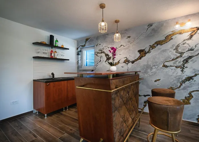 Miholina - With Heated Swimming Pool 别墅 特罗吉尔