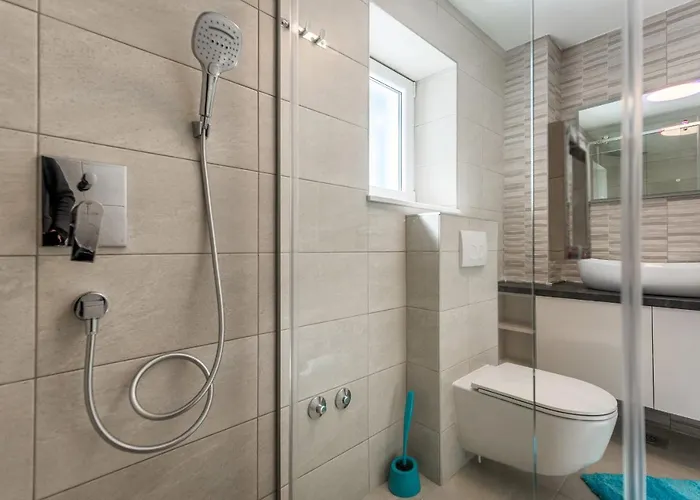 别墅 Miholina - With Heated Swimming Pool 特罗吉尔